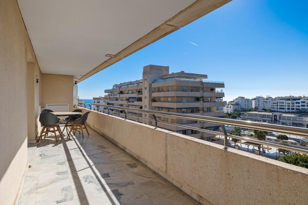 Puerto Banus Con Parking & Piscina.